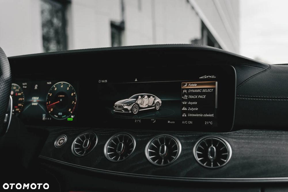 Mercedes-Benz AMG GT 53 4Matic+ 4D Speedshift TCT 9G - 34