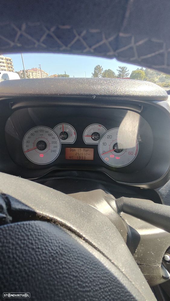 Fiat Grande Punto 1.3 M-Jet Sport - 8