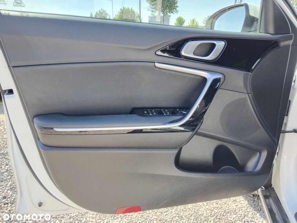 Kia XCeed 1.5 T-GDI L DCT - 21