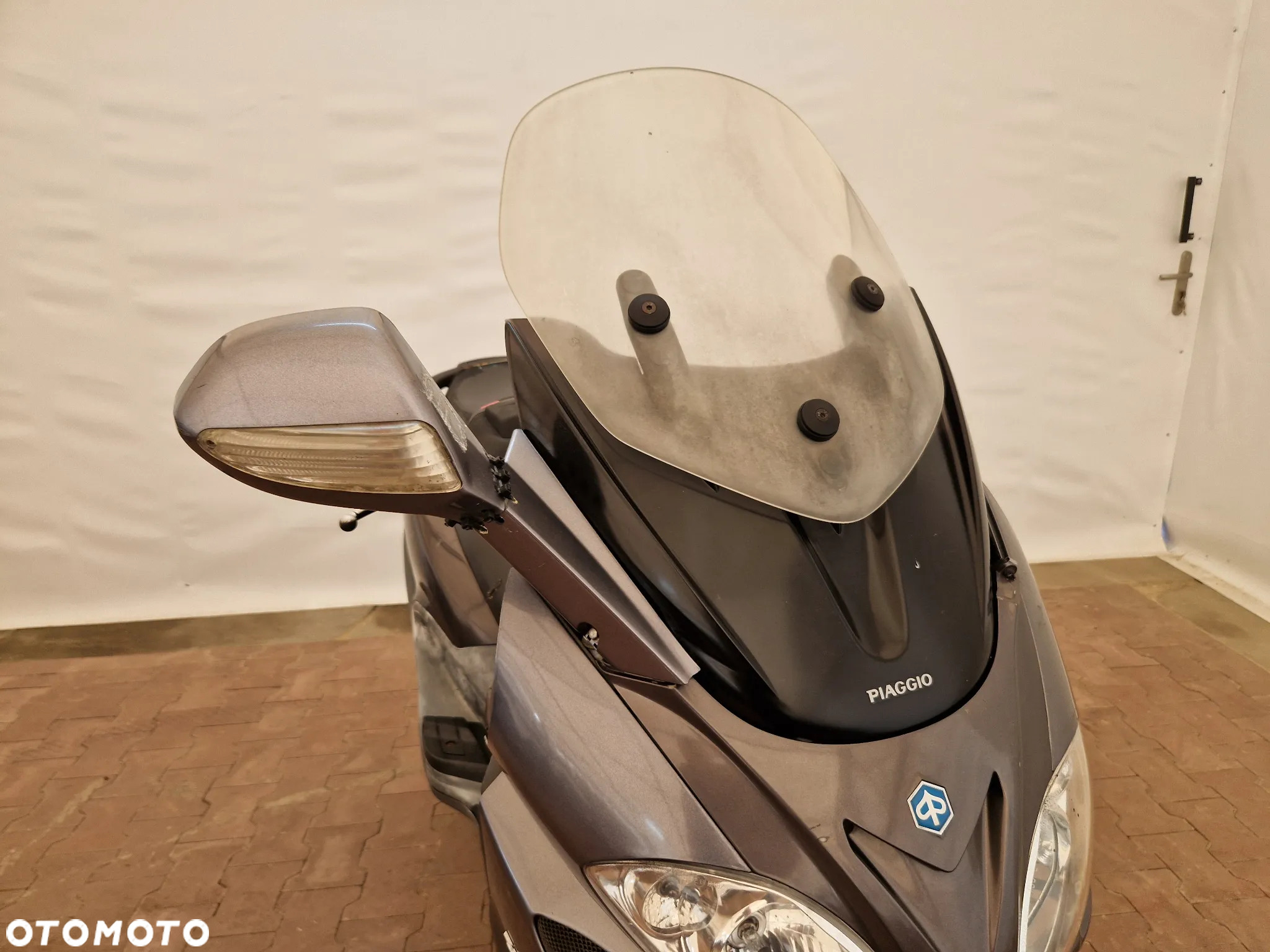 Piaggio X9 - 17
