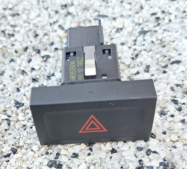 VW TIGUAN 5N LIFT PRZYCISK Włącznik awaryjnych 5N0953509A