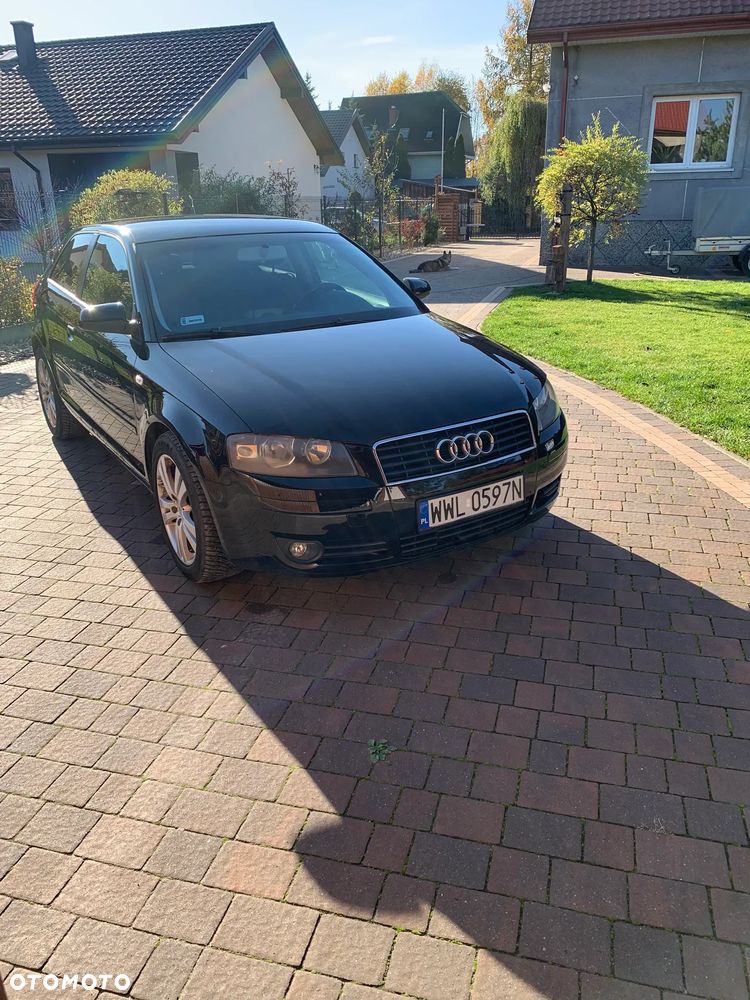 Audi A3 3-drzwiowe 2.0 FSI Attraction - 19