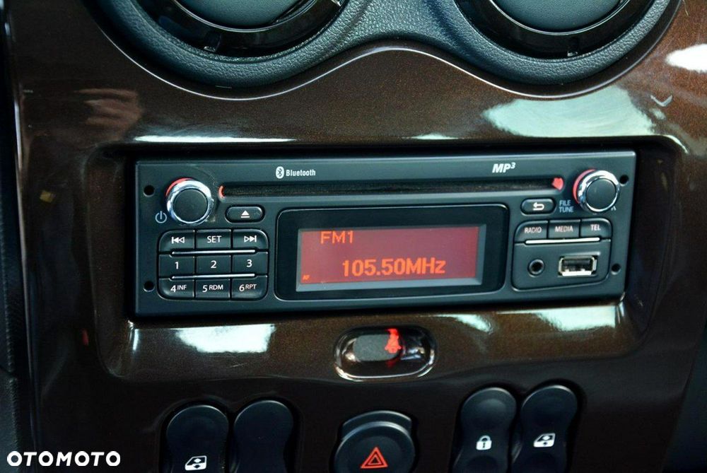 Dacia Duster 1.6 16V 105 4x2 Prestige - 25