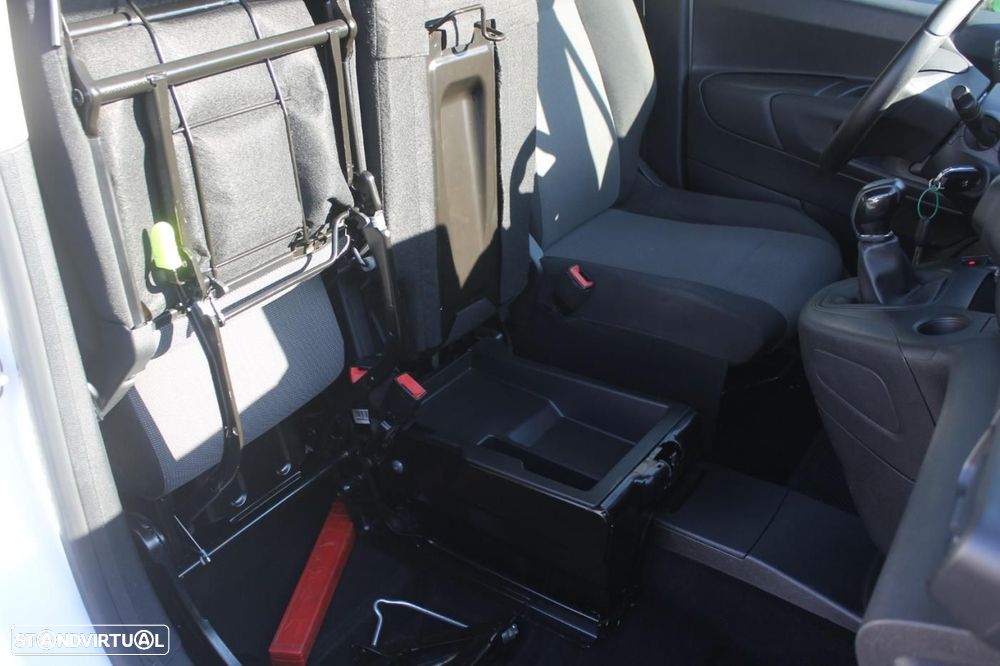 Opel Combo Van 1.5 CDTI - 3 LUGARES - IVA DEDUTÍVEL - 21
