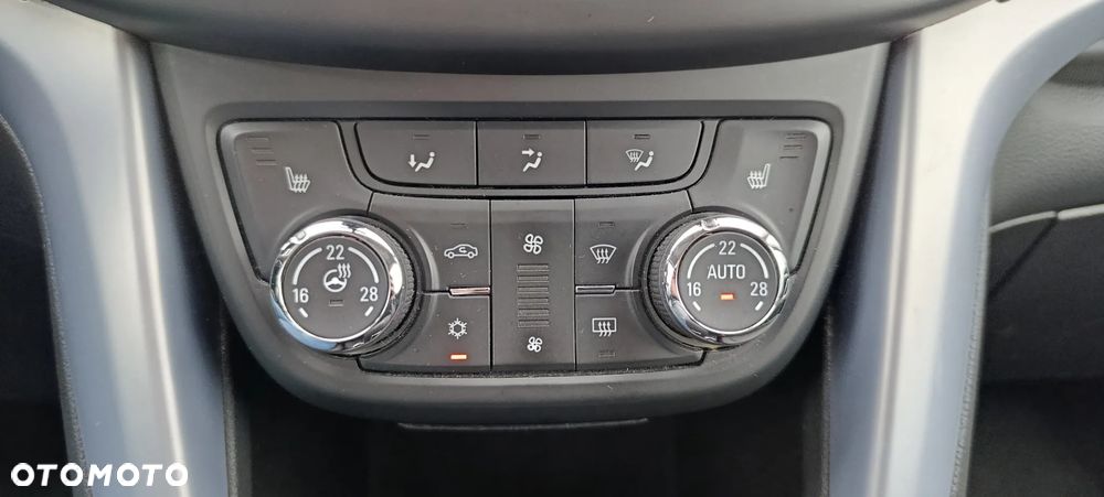 Opel Zafira - 17