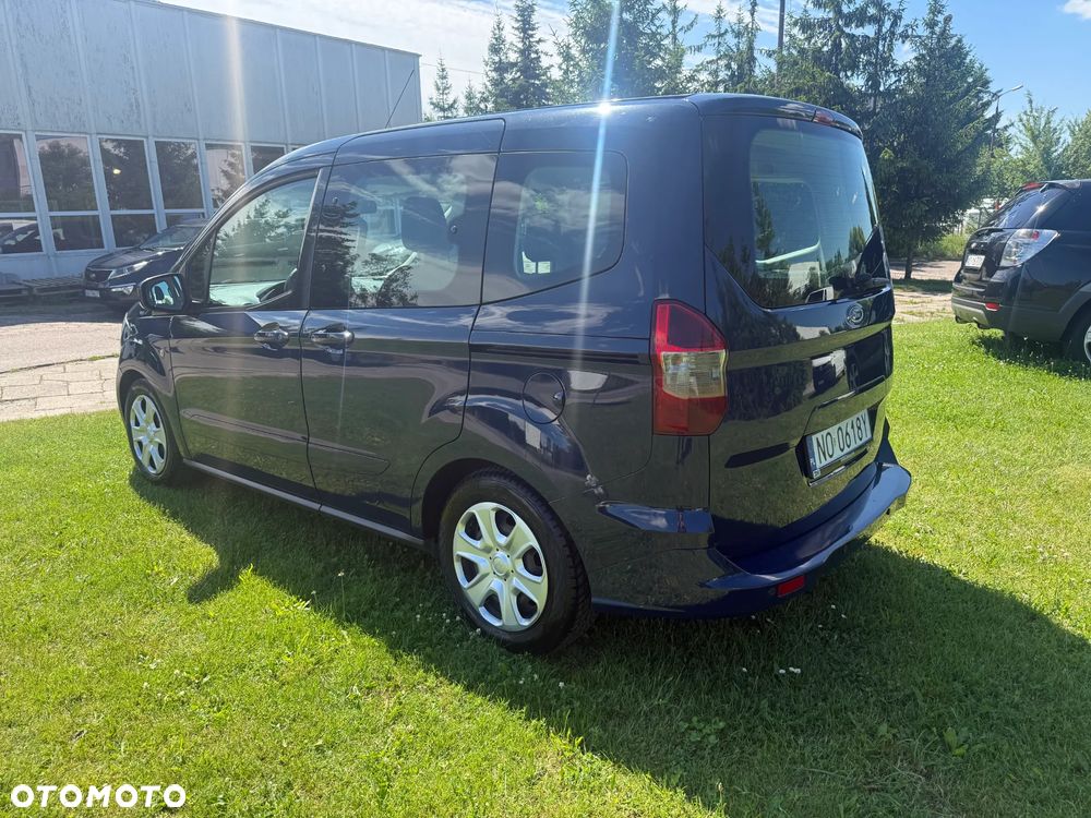 Ford Tourneo Courier 1.5 TDCi Trend - 3