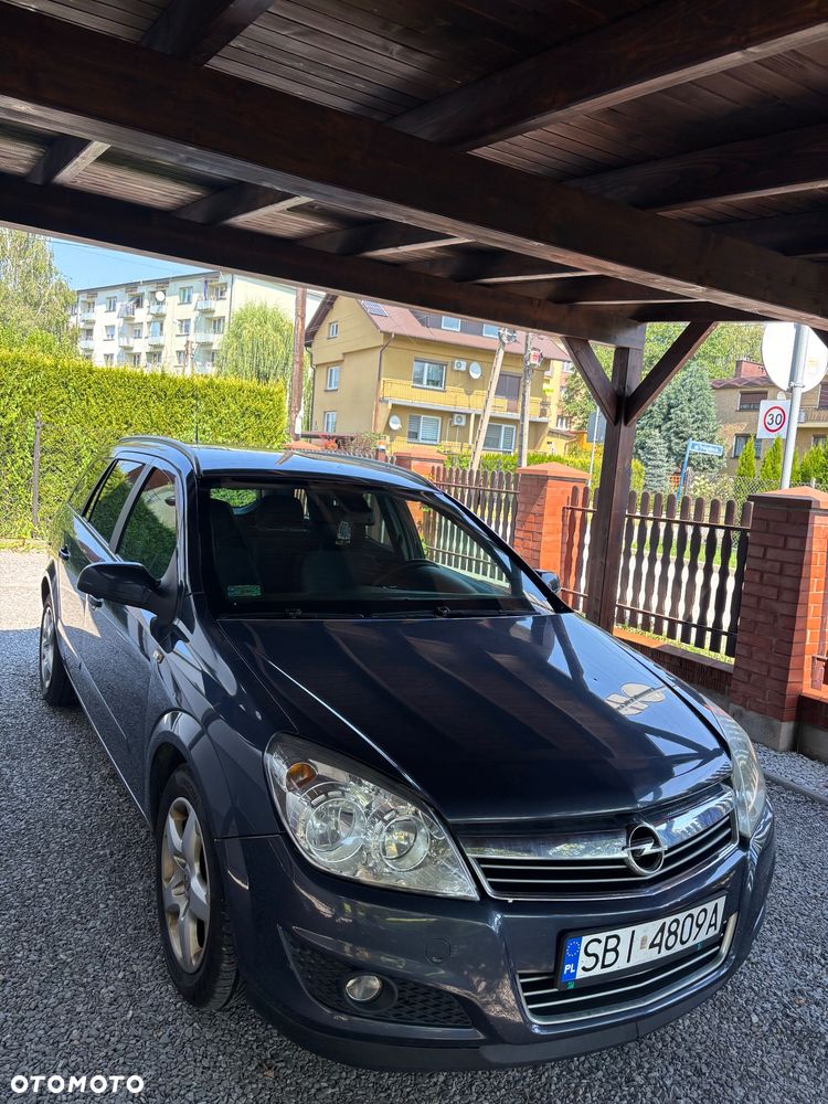 Opel Astra 1.9 CDTI - 2