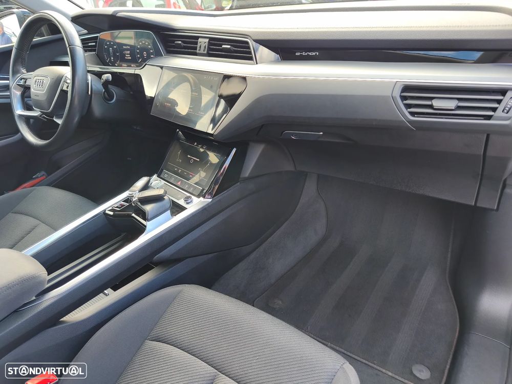 Audi e-tron 55 quattro S line - 6
