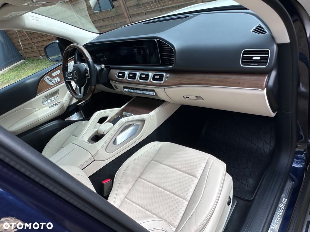 Mercedes-Benz GLE - 18