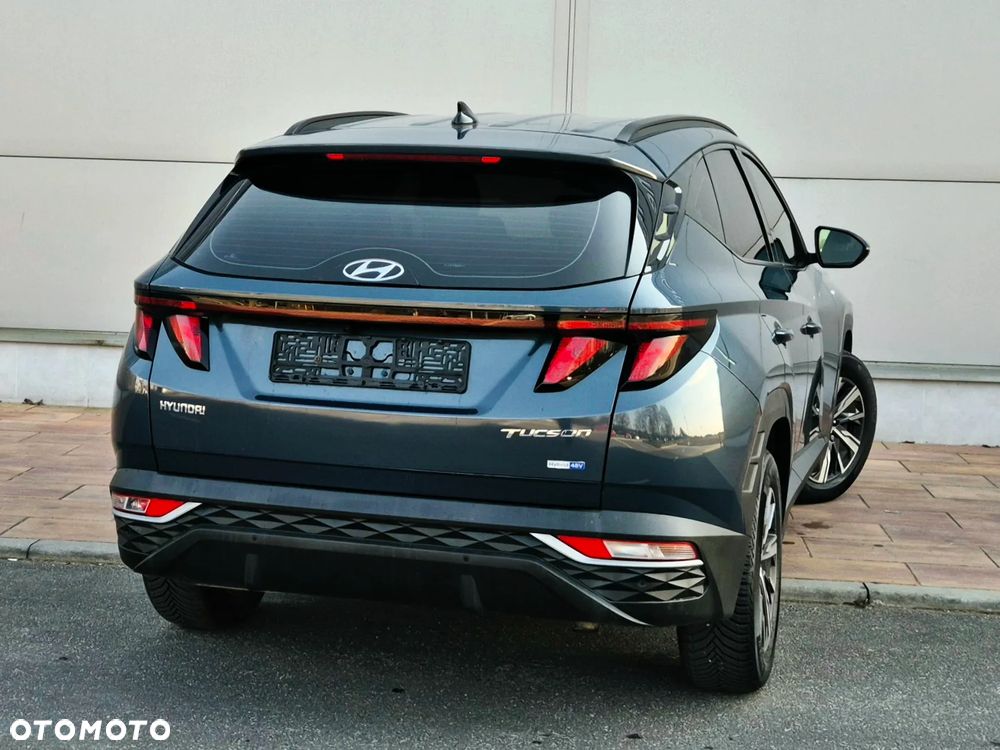 Hyundai Tucson 1.6 CRDi 48V-Hybrid 2WD DCT Select - 11