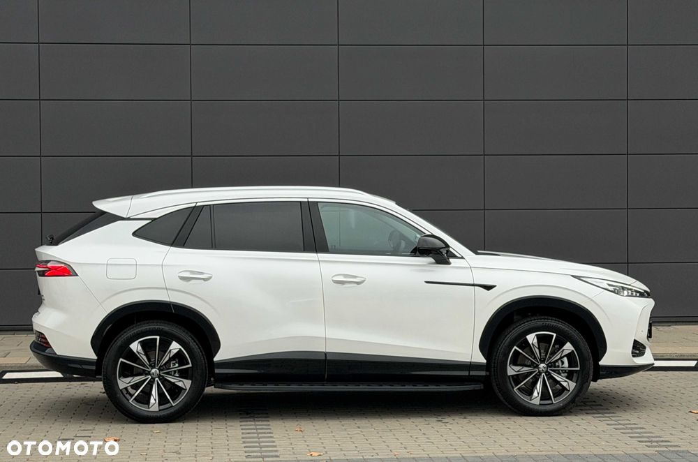MG HS PHEV 1.5T Exclusive - 12