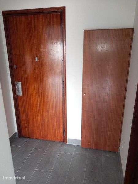 T 1  c/Cozinha Equipada - Porto - Grande imagem: 5/9