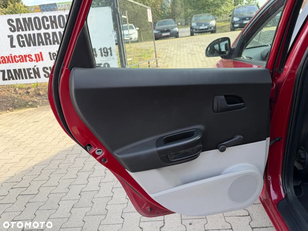 Kia Ceed ver-1-4-comfort - 10