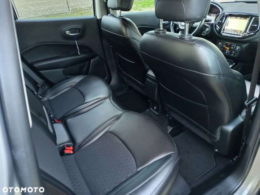 Jeep Compass 1.4 TMair Night Eagle FWD S&S - 23