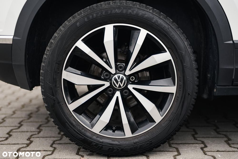 Volkswagen T-Roc - 40