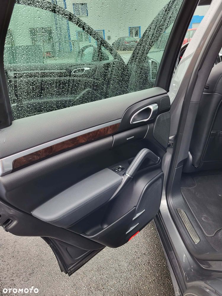 Porsche Cayenne Diesel - 12