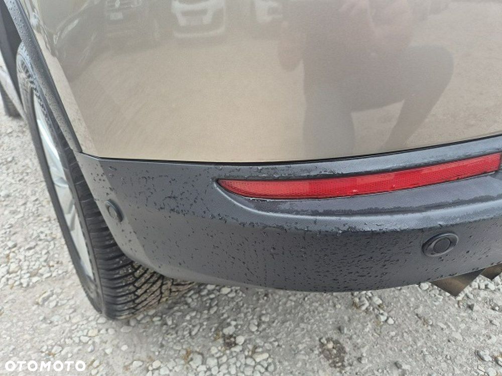 Volkswagen Tiguan - 12