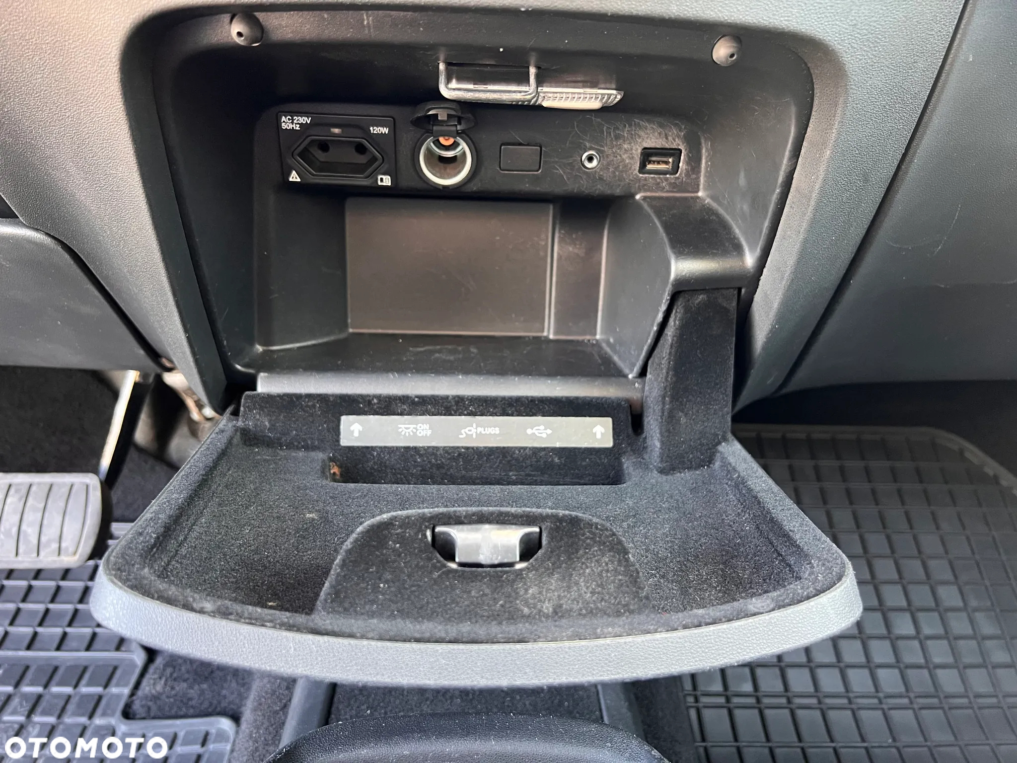 Citroën C4 SpaceTourer Grand 2.0 BlueHDi Shine Pack S&S EAT8 - 20