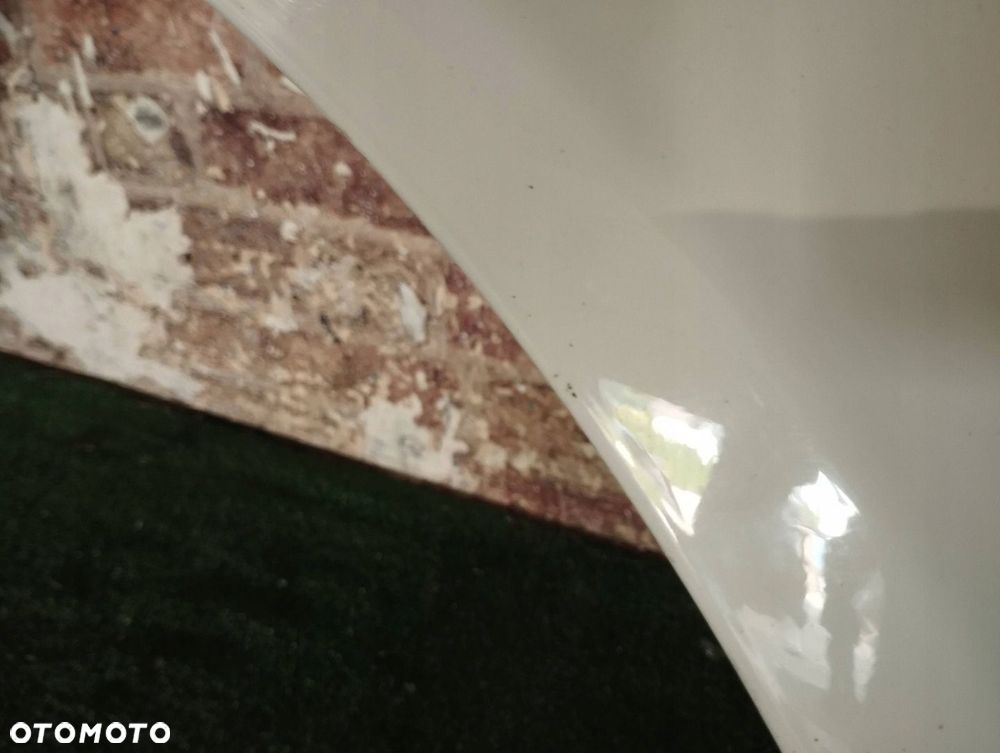 Audi A3 8P 08/12 DUŻY GRIL Przód strona lewa Błotnik przedni LEWY KOD LY9C - 10