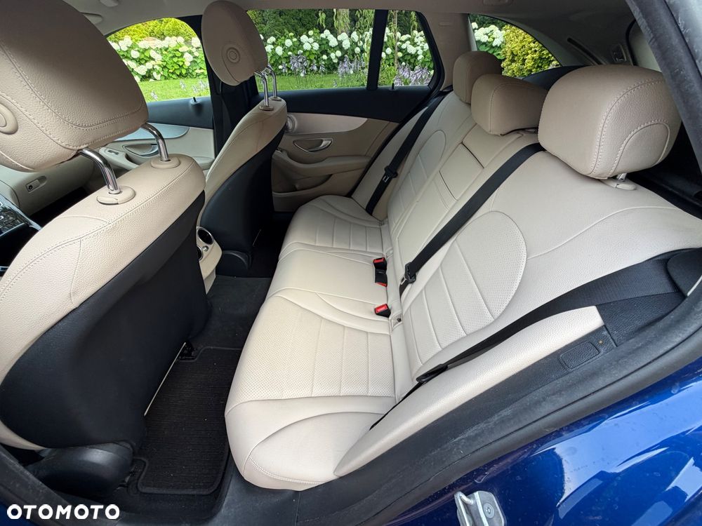Mercedes-Benz Klasa C 200 9G-TRONIC - 10
