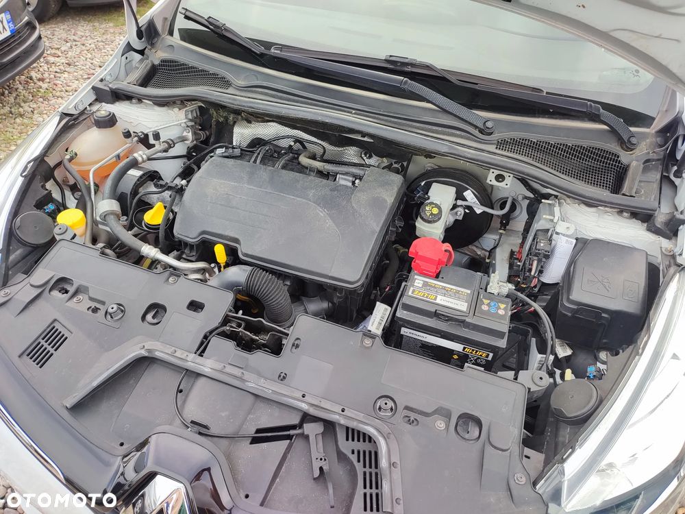 Renault Clio - 32