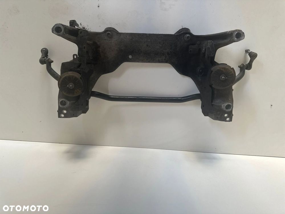 Infiniti Q50 Rama pomocnicza przednia sanki wózek - 5