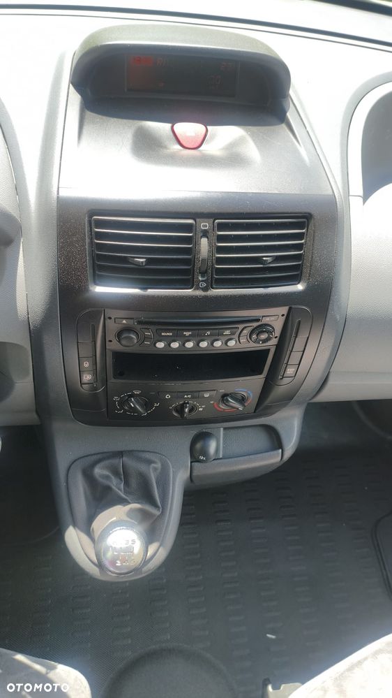 Peugeot Expert - 16