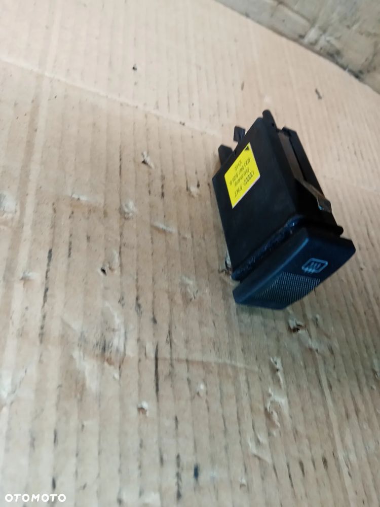 Przełącznik włącznik grzania szyby Audi A4 B5 4D0941503B - 3