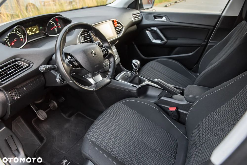 Peugeot 308 1.5 BlueHDi Active Pack S&S - 16