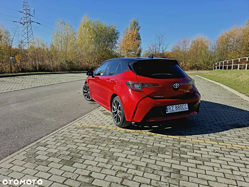 Toyota Corolla - 11