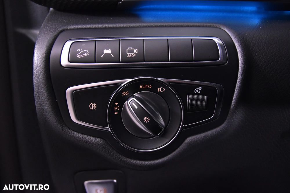 Mercedes-Benz V - 16