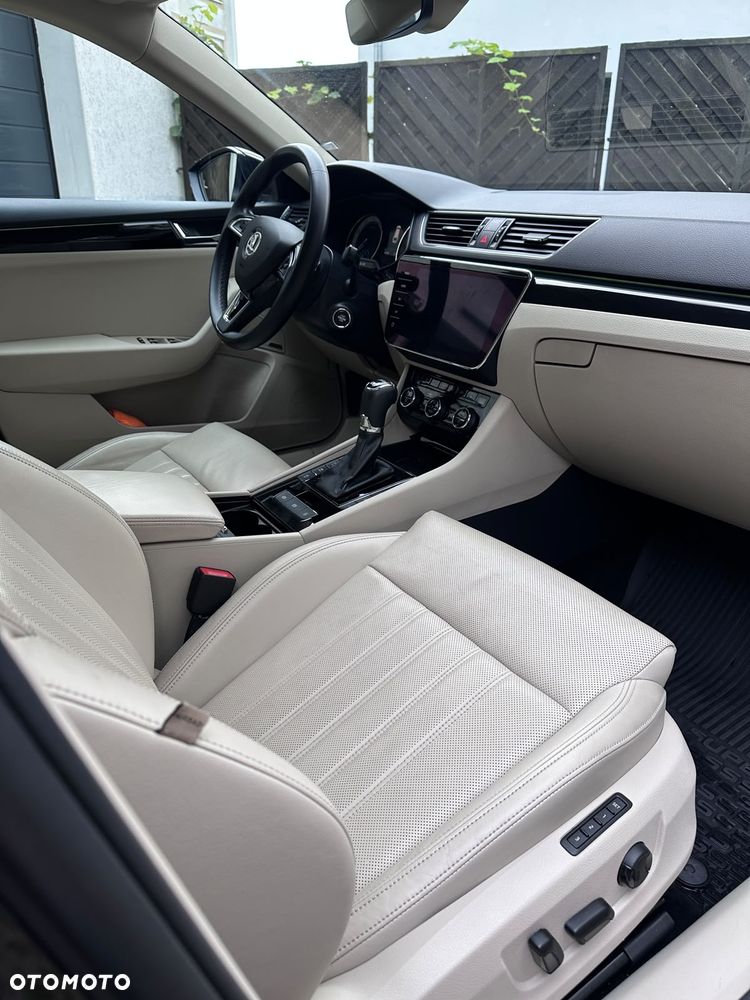 Skoda Superb 2.0 TSI 4x4 L&K DSG - 2