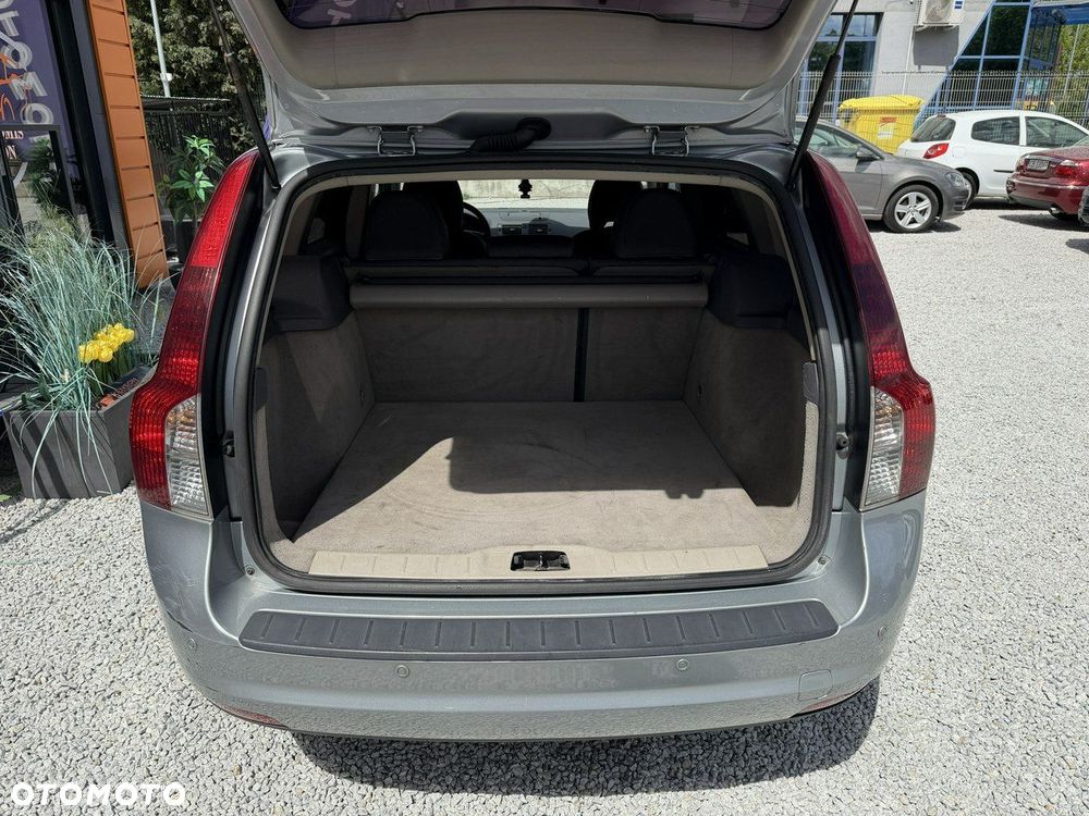 Volvo V50 - 30