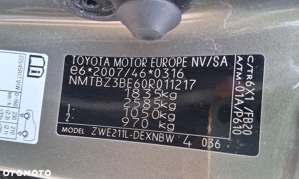 Toyota Corolla 1.8 Hybrid Comfort - 22