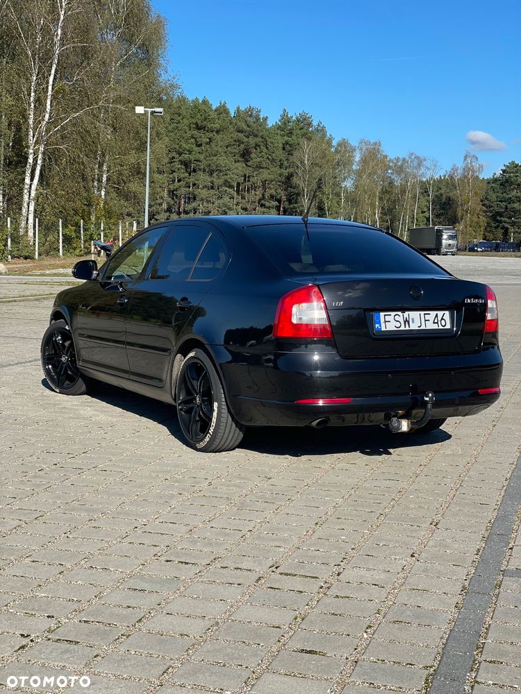 Skoda Octavia 1.6 TDI Elegance - 4