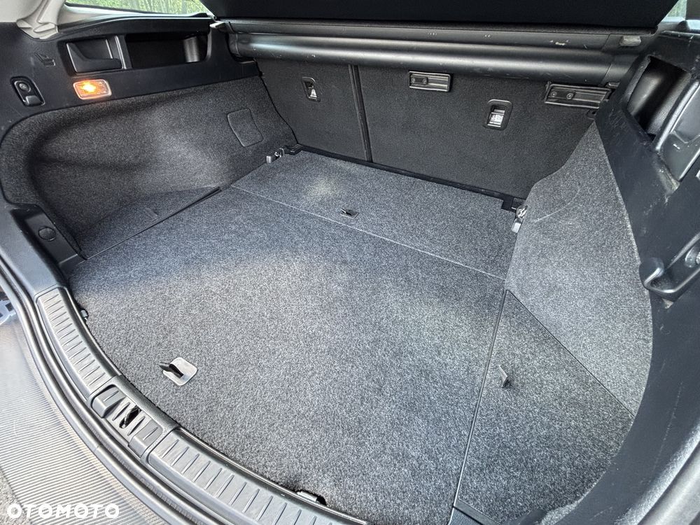 Toyota Auris - 14