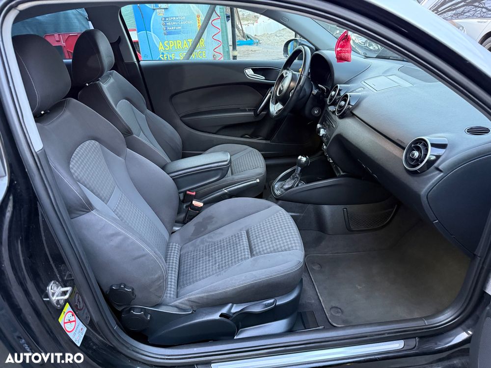 Audi A1 1.4 TFSI Stronic Attraction - 5