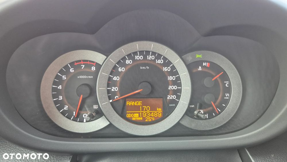 Toyota RAV4 2.0 VVT-i Sol - 11