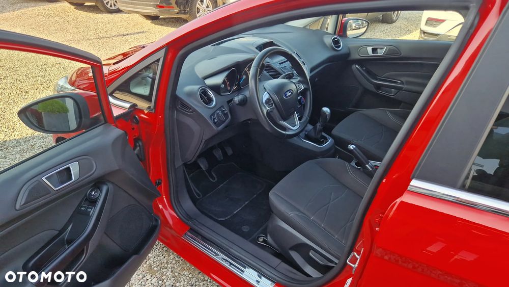 Ford Fiesta 1.0 EcoBoost Titanium - 14
