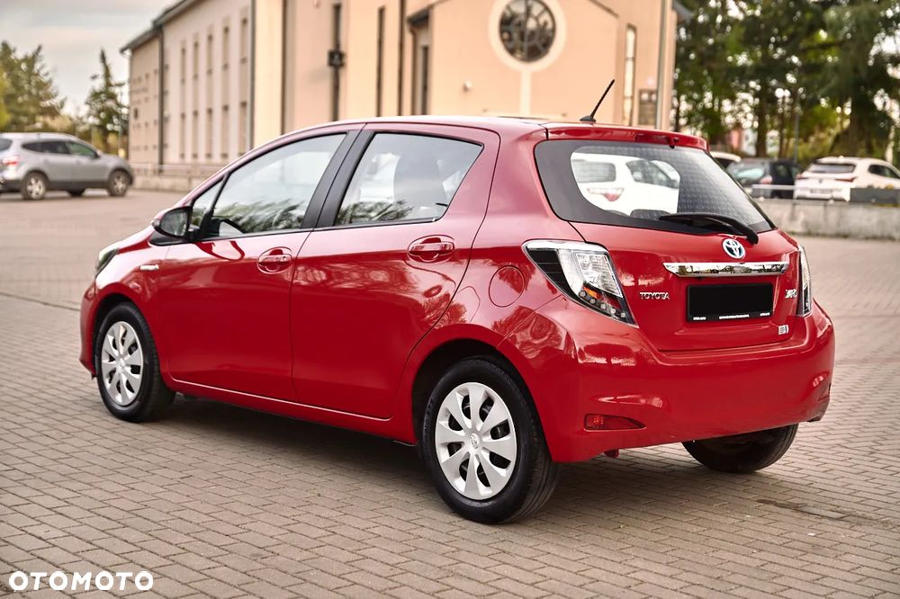 Toyota Yaris Hybrid 100 Premium EU6 - 8