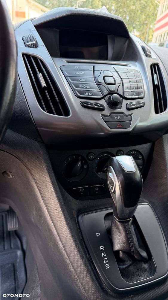 Ford Transit - 18