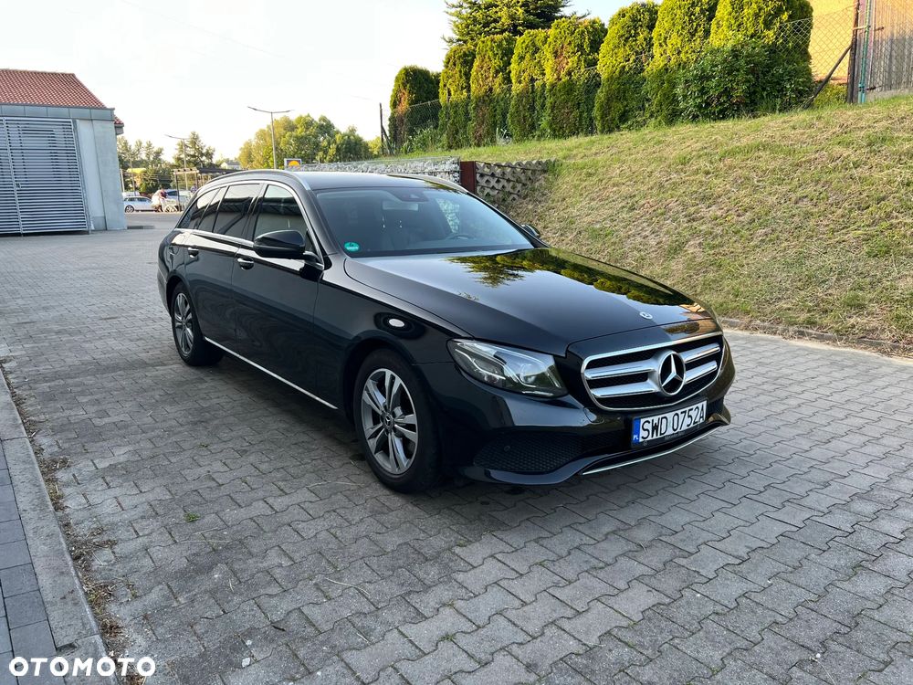Mercedes-Benz Klasa E 220 d 4Matic 9G-TRONIC - 1