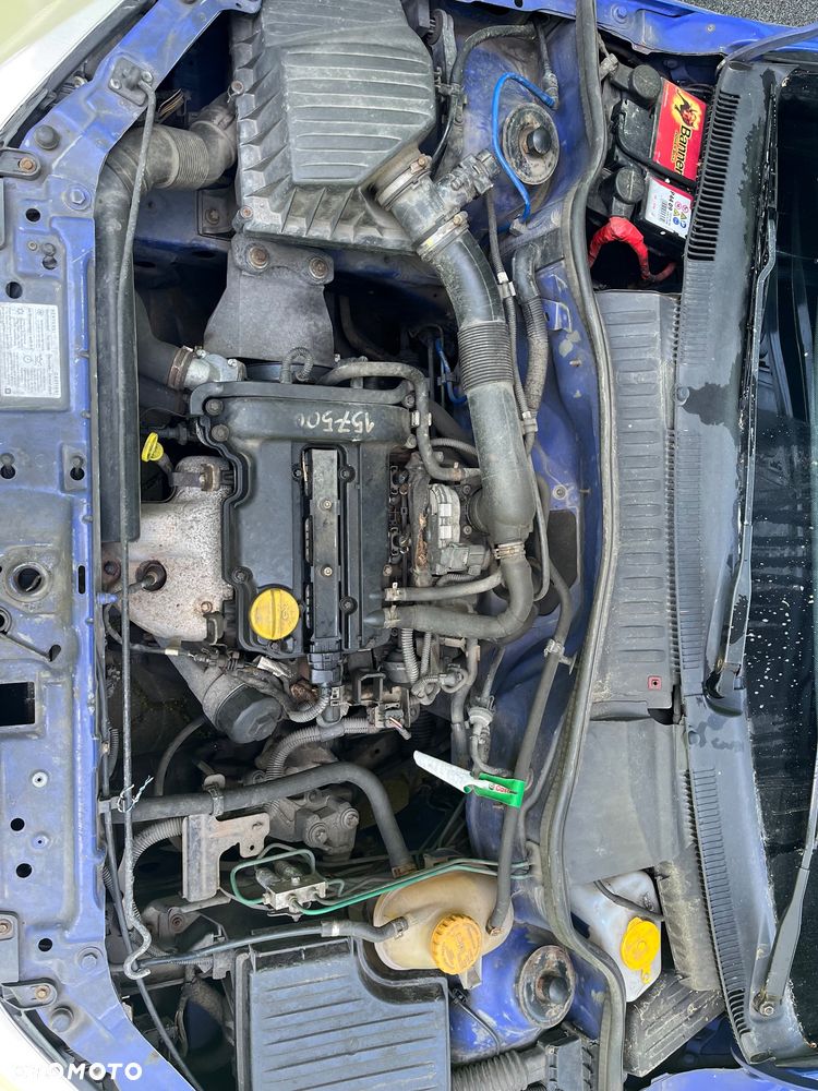 Opel Corsa 1.0 12V Cosmo - 7