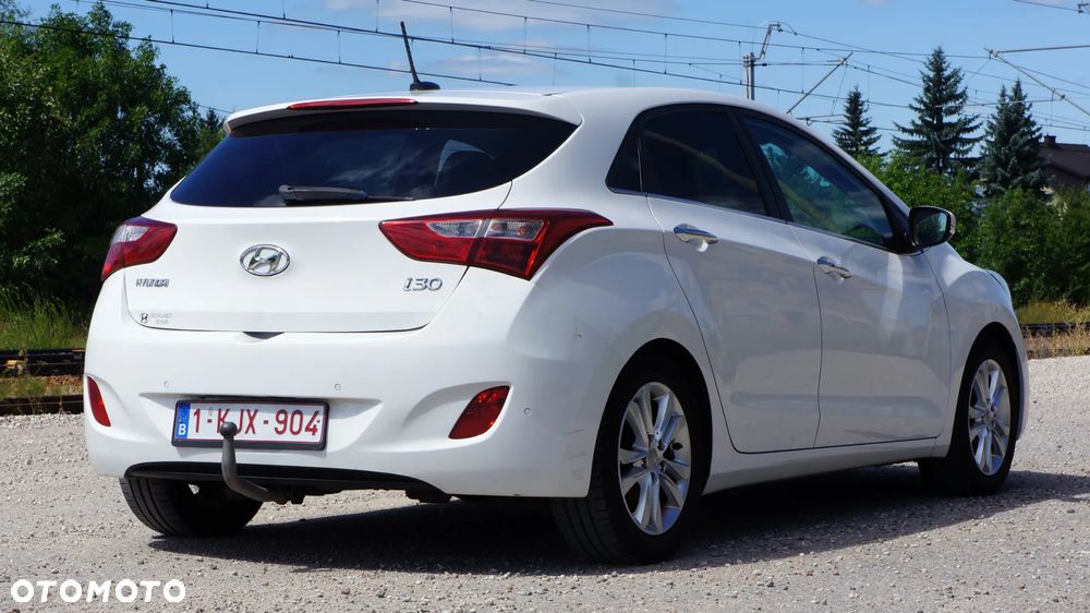 Hyundai i30 blue 1.6 GDI YES Gold - 5