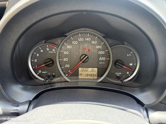 Toyota Yaris 1.4 D-4D Comfort+P.Style - 9