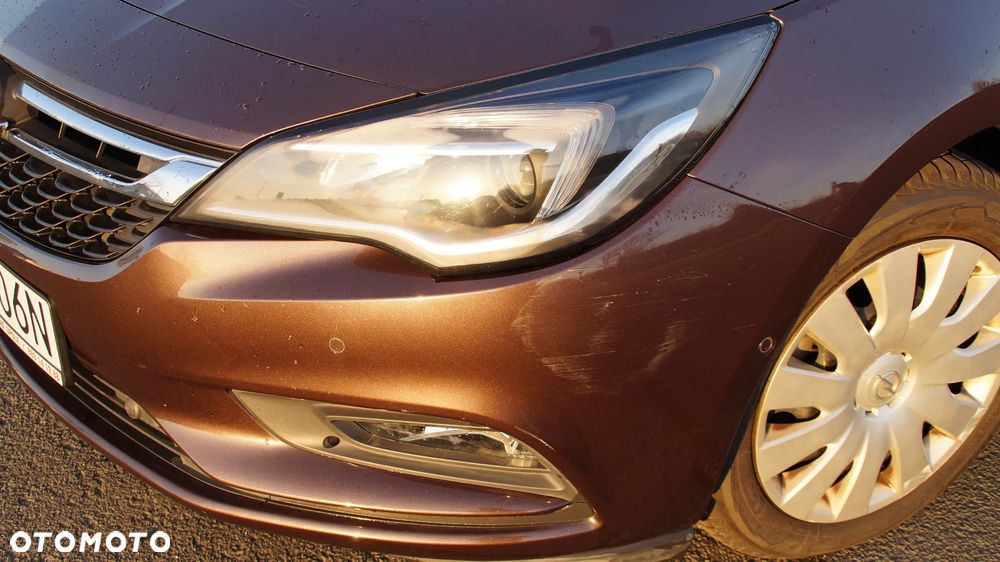 Opel Astra V 1.6 T Elite S&S - 3