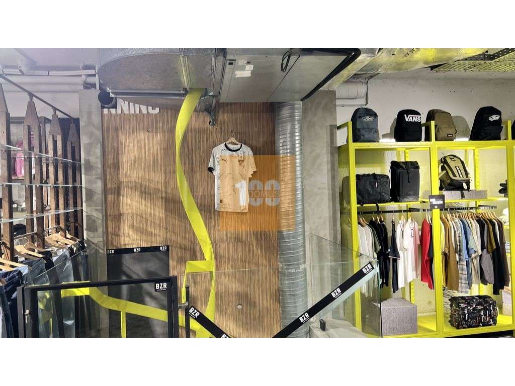 Loja no centro da cidade do Porto - Grande imagem: 5/18