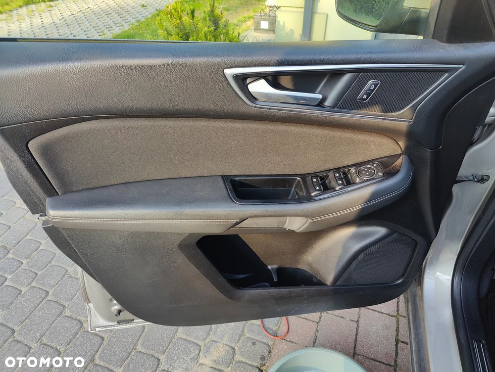 Ford S-Max 2.0 TDCi Titanium - 31