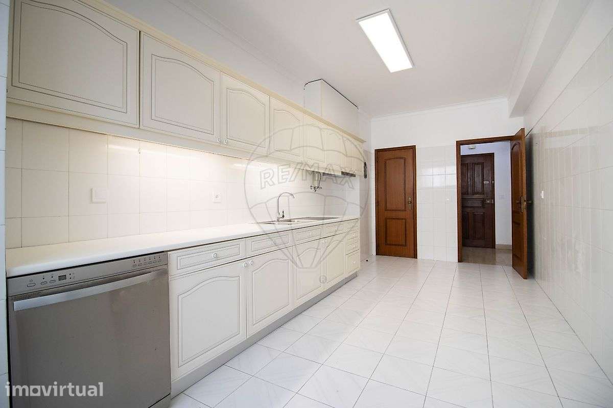 Apartamento T3 para arrendamento - Grande imagem: 3/31
