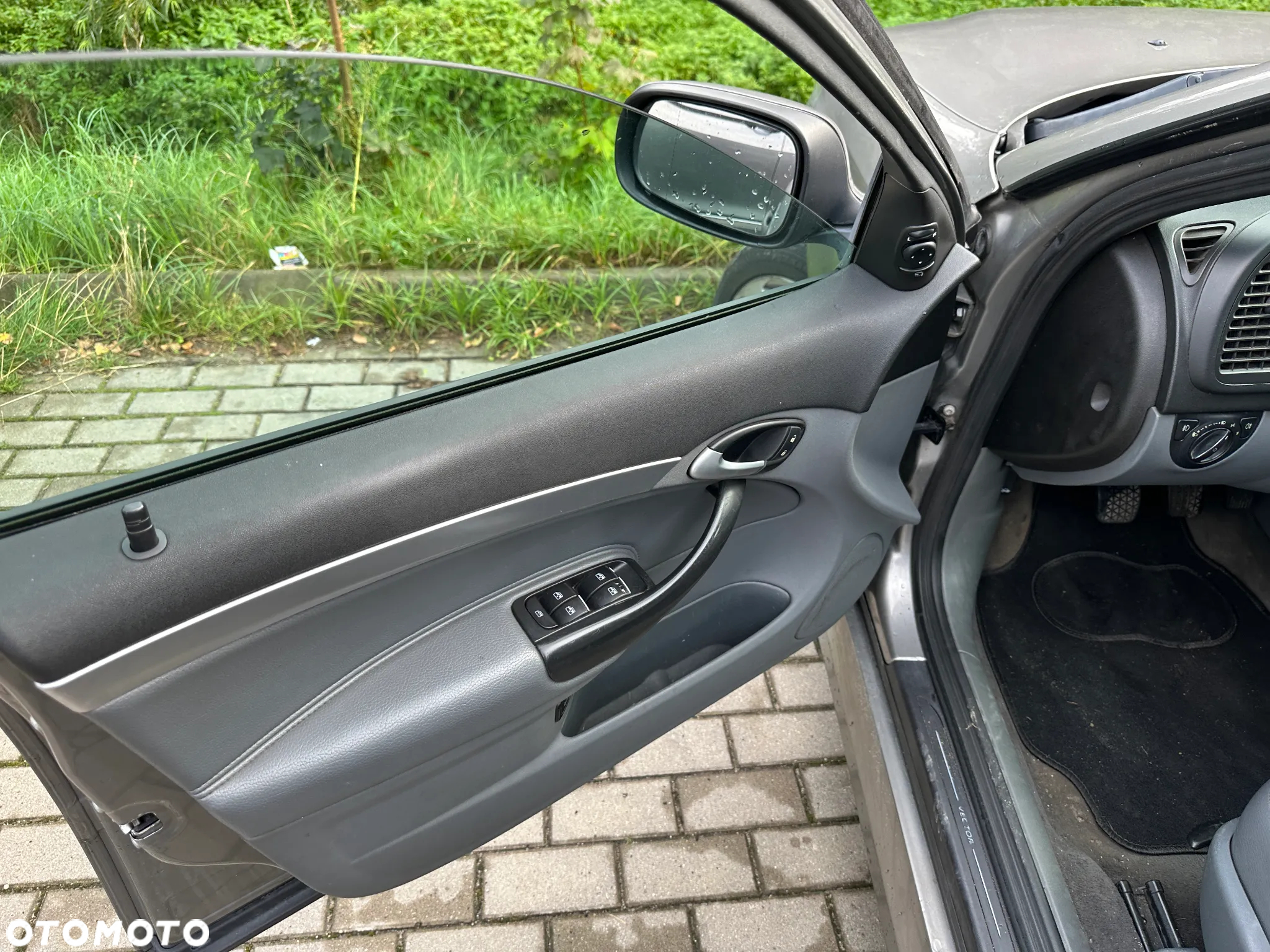Saab 9-3 1.9 Sport Kombi TiD DPF Anniversary - 10